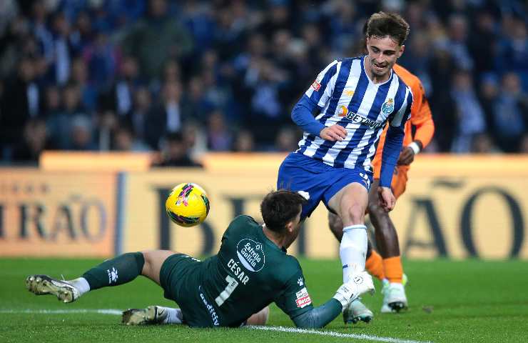 Martim Fernandes in azione